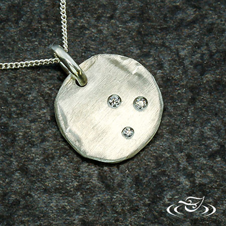Silver Pendant With 3 Diamonds