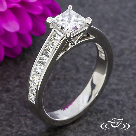 Princess Cut Diamond Engagement Ring