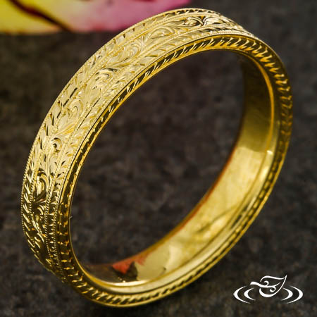 Engraved 18K Yellow Gold Band