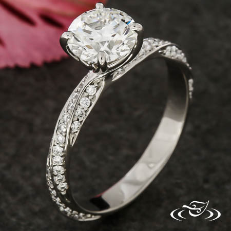 Twisting Pavé Engagement Ring