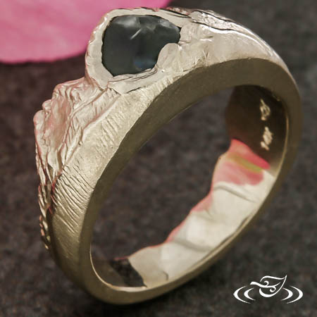 Sapphire Mountain Ring