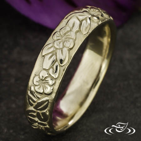 Organic 14K White Gold Carved 5.5MM Band