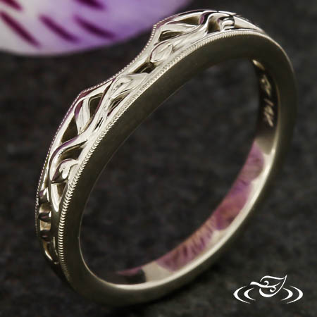 Vine Pattern Band