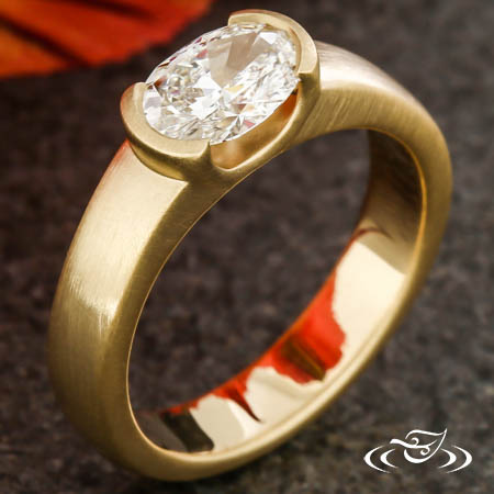 Yellow Gold Horizontal Oval Solitaire