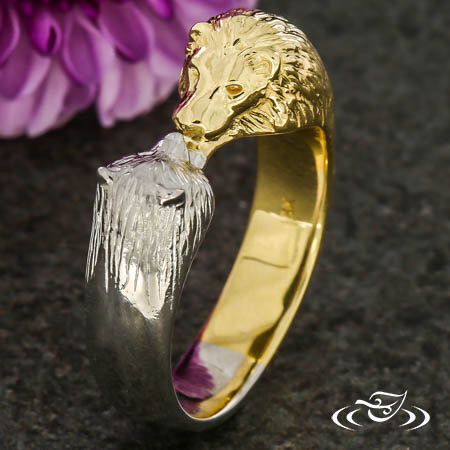 Custom Two-Tone Ring With A Lion Head And Raccoon Dog Head