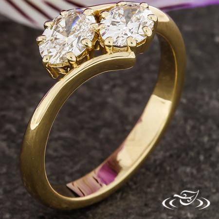 Oval Diamond Toi Et Moi Engagement Ring 