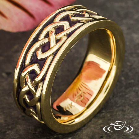 14K Yellow Gold 7MM Band