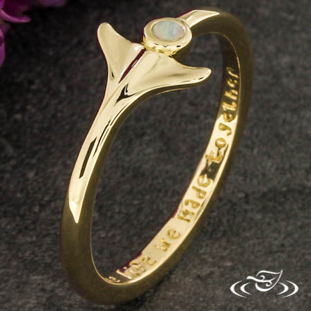 Whale Tale Ring