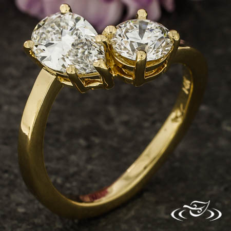 Toi Et Moi Ring With Pear Shaped And Round Diamond