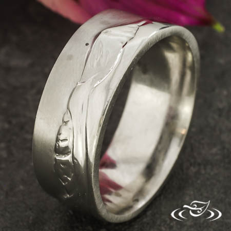 Platinum Carved Mountain Band