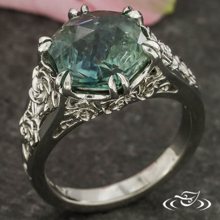 Gardenia Sapphire Ring