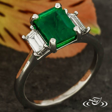 Plat Natural Emerald With Trapezoids. 