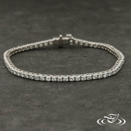 14Kw 3.08Ctw FG SI+ Lab Diamond Bracelet