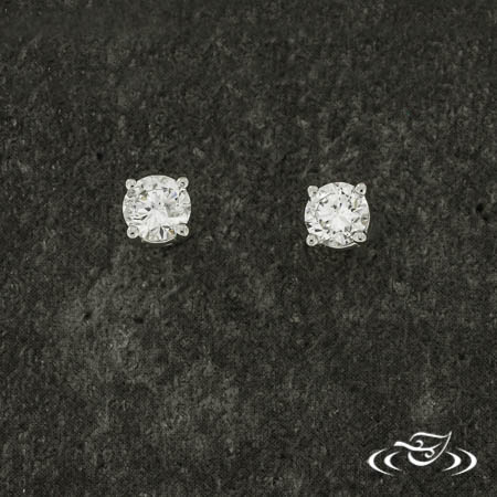 14Kw 0.50Ctw GH SI Lab Diamond Stud Earrings