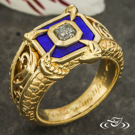 14Kt Yellow Gold Dragon Signet Ring