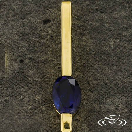 Ceylon Sapphire Bar Pendant
