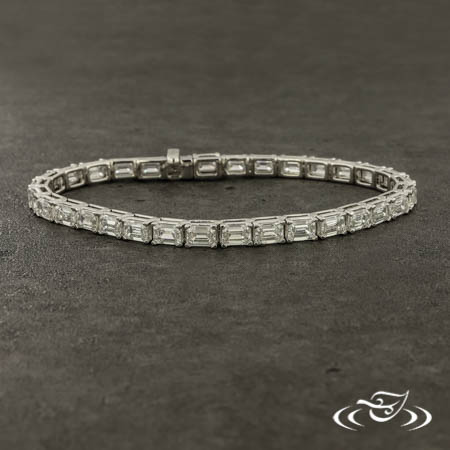 14Kw 13.44Ctw EC Lab Diamond Bracelet