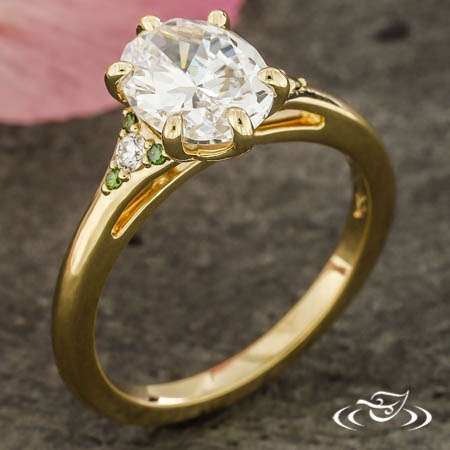Oval Accented Solitaire 