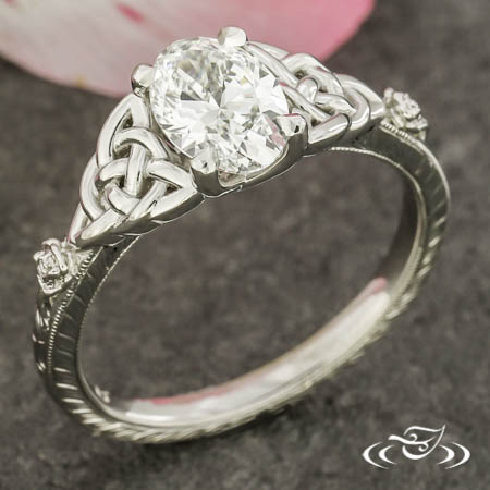 Celtic Bythol Knot Ring