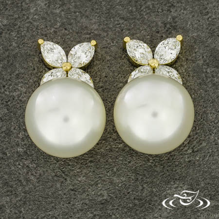 Pearl Flower Earrings