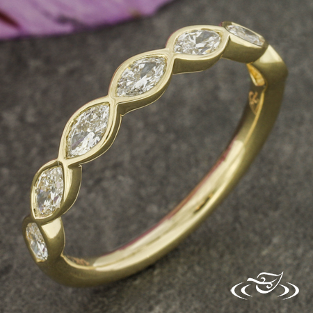 14Ky Bezel Lab Marquise Diamond
