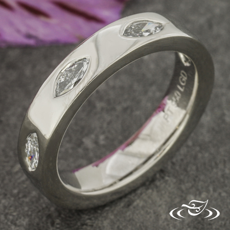 PT Flush Set Lab Marquise Diamond Band