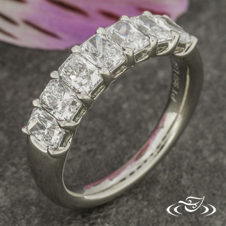 PT Shared Prong Radiant Band