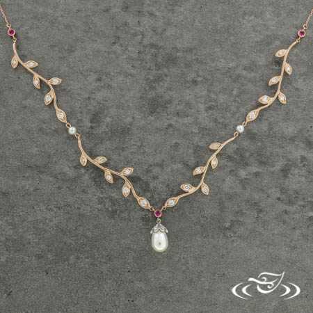 Floral Necklace 