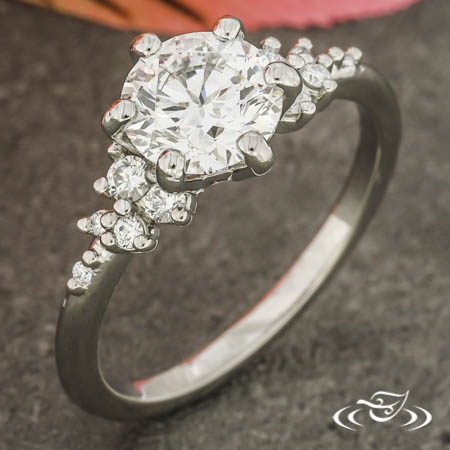 Cluster Solitaire Ring