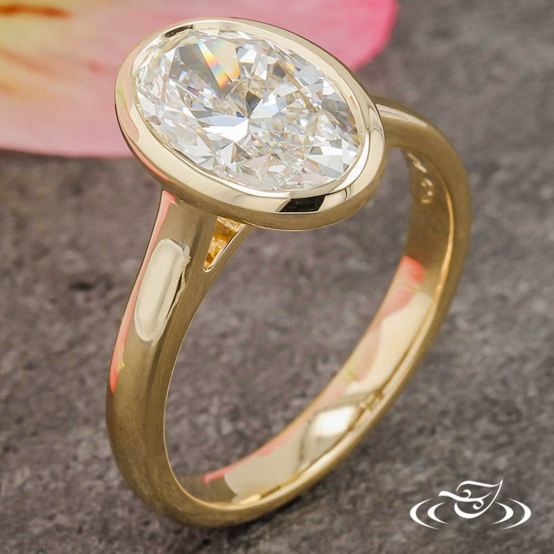 Floating Bezel Solitaire