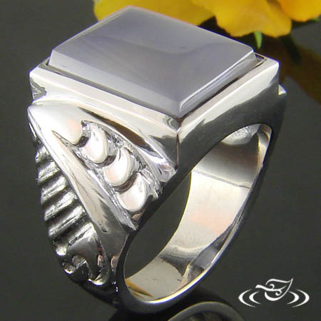 Unique 950 Palladium Band With Ellensburg Agate. 