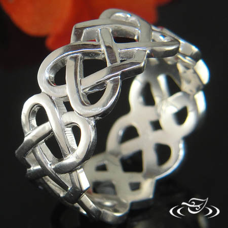 Pierced Celtic Style 9Mm Band 