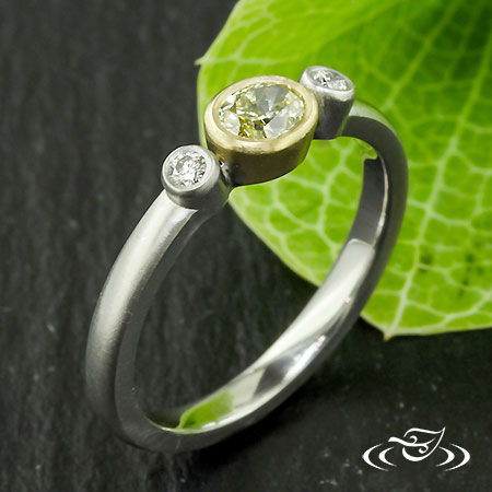 3 Stone Bezel Diamond Ring